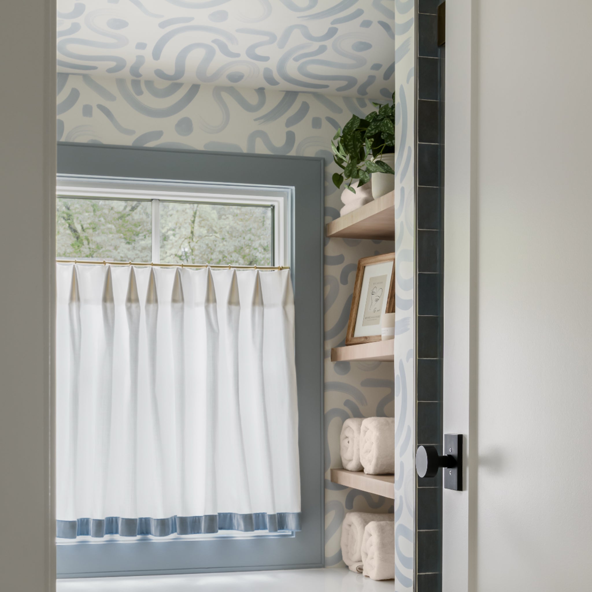 UGC CategoryCover Wallpaper Hockney Sky