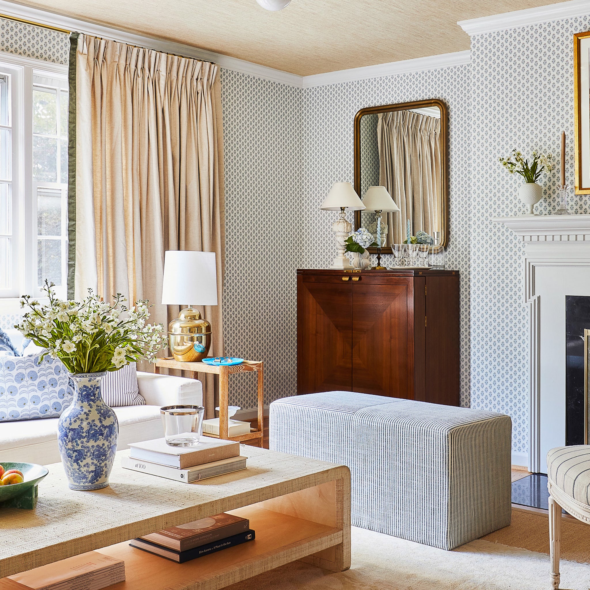 FEATURED: Photo by @meganhopp