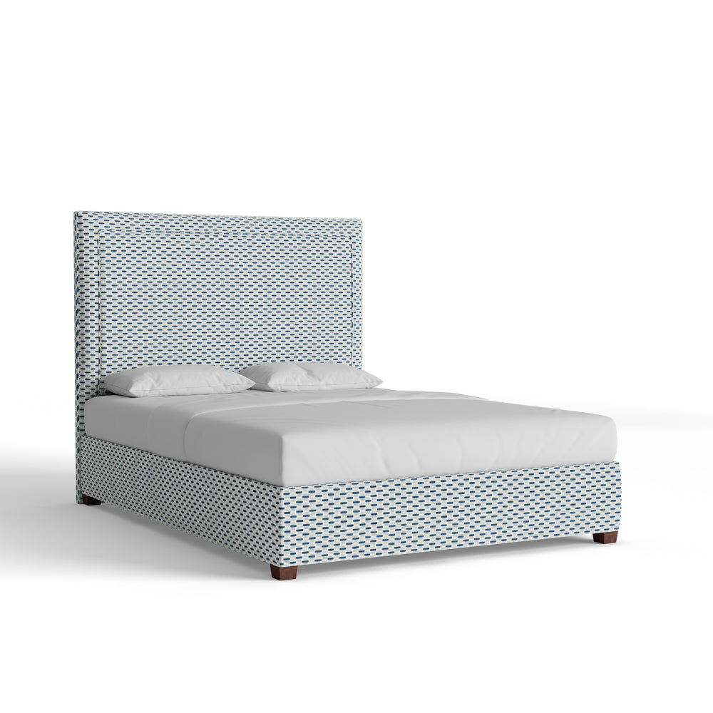 Queen willow amalfi custom on white background