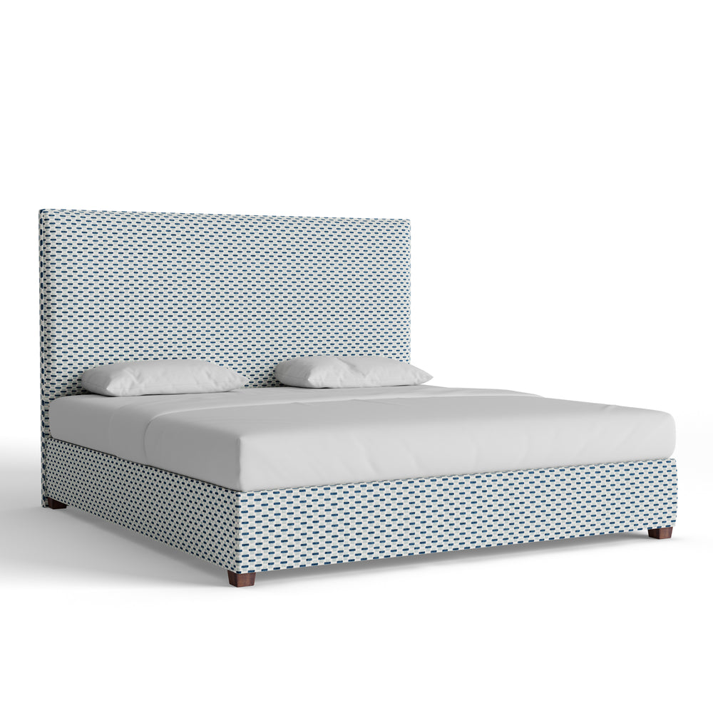 King willow amalfi custom on white background