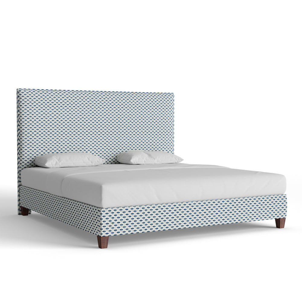 King willow amalfi custom on white background