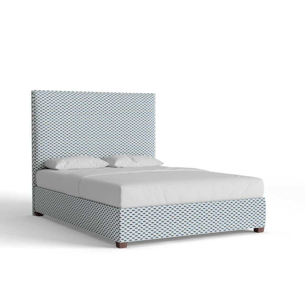 Queen willow amalfi custom on white background