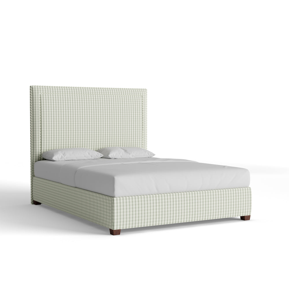 Queen millie sage custom on white background