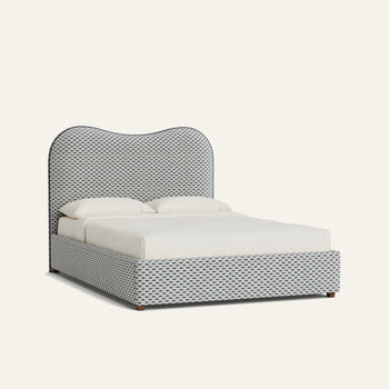 FEATURED: Queen / Legs / Smoke / Cadet Velvet Welt