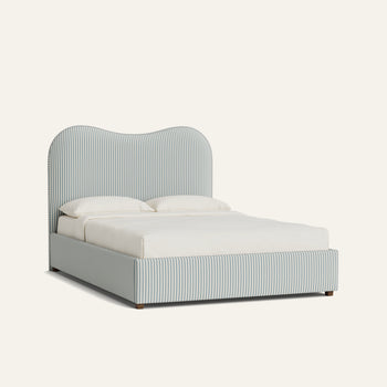 FEATURED: Queen / Legs / Tobacco / Walnut Velvet Welt