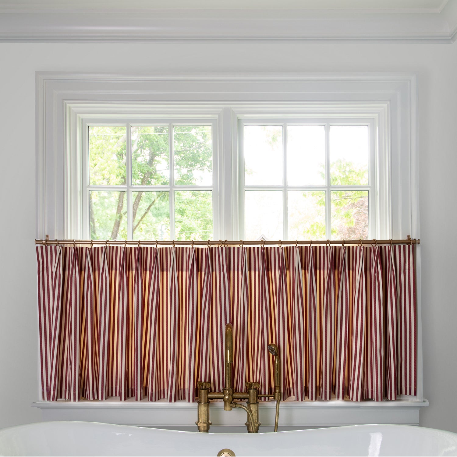 FEATURED: Shown in Tailored Pleat