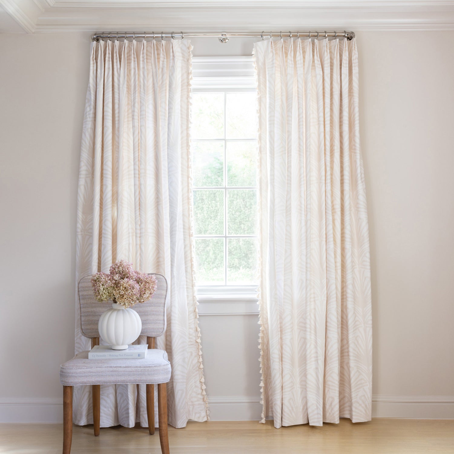 Shown in Tailored Pleat / Privacy / Cream Tassel