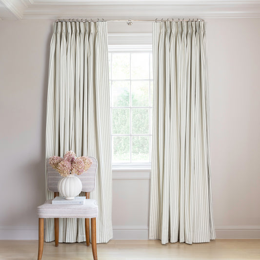 FEATURED: Shown in Pinch Pleat / Blackout