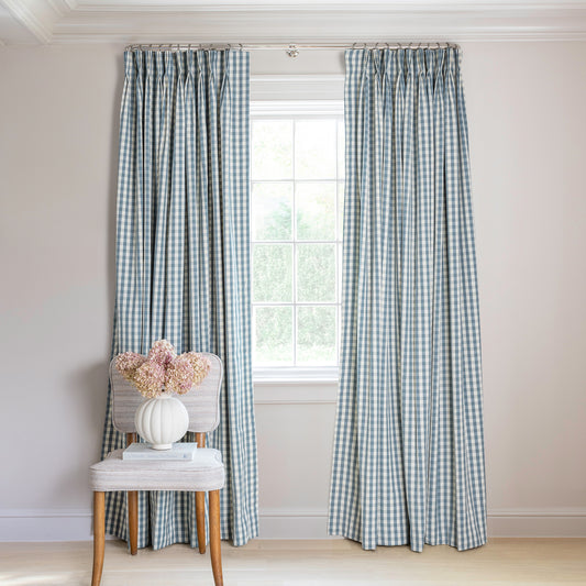 Shown in Pinch Pleat / Blackout
