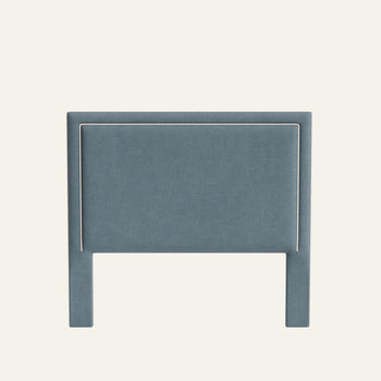 FEATURED: Shown in Queen / 4" Channel / Sand Welt