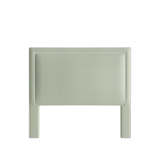 FEATURED: Shown in Queen / 4" Channel / Snow Welt