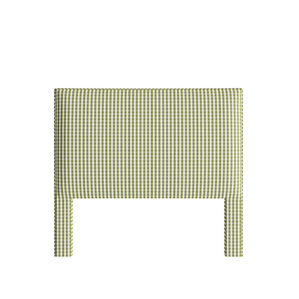 Queen millie moss custom on white background