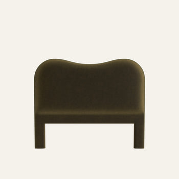 FEATURED: Shown in Queen / Moss Welt