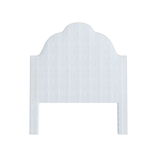 FEATURED: Shown in Queen / Snow Welt