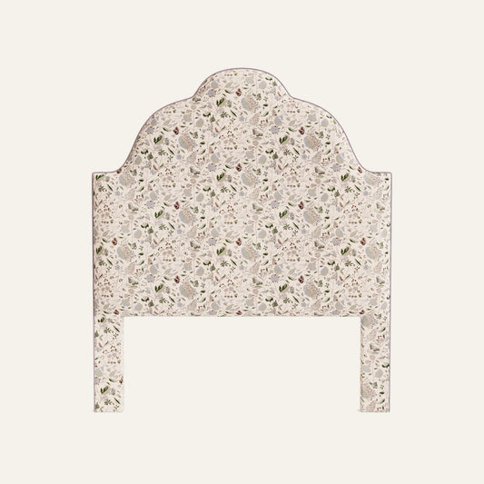 FEATURED: Shown in Queen / Lilac Velvet Welt