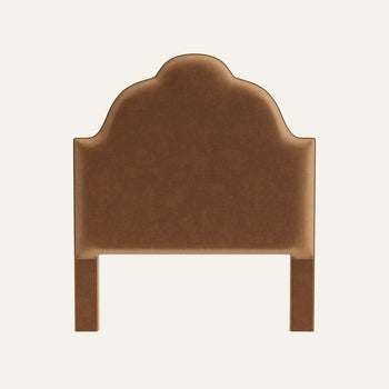 FEATURED: Shown in Queen / Self Welt