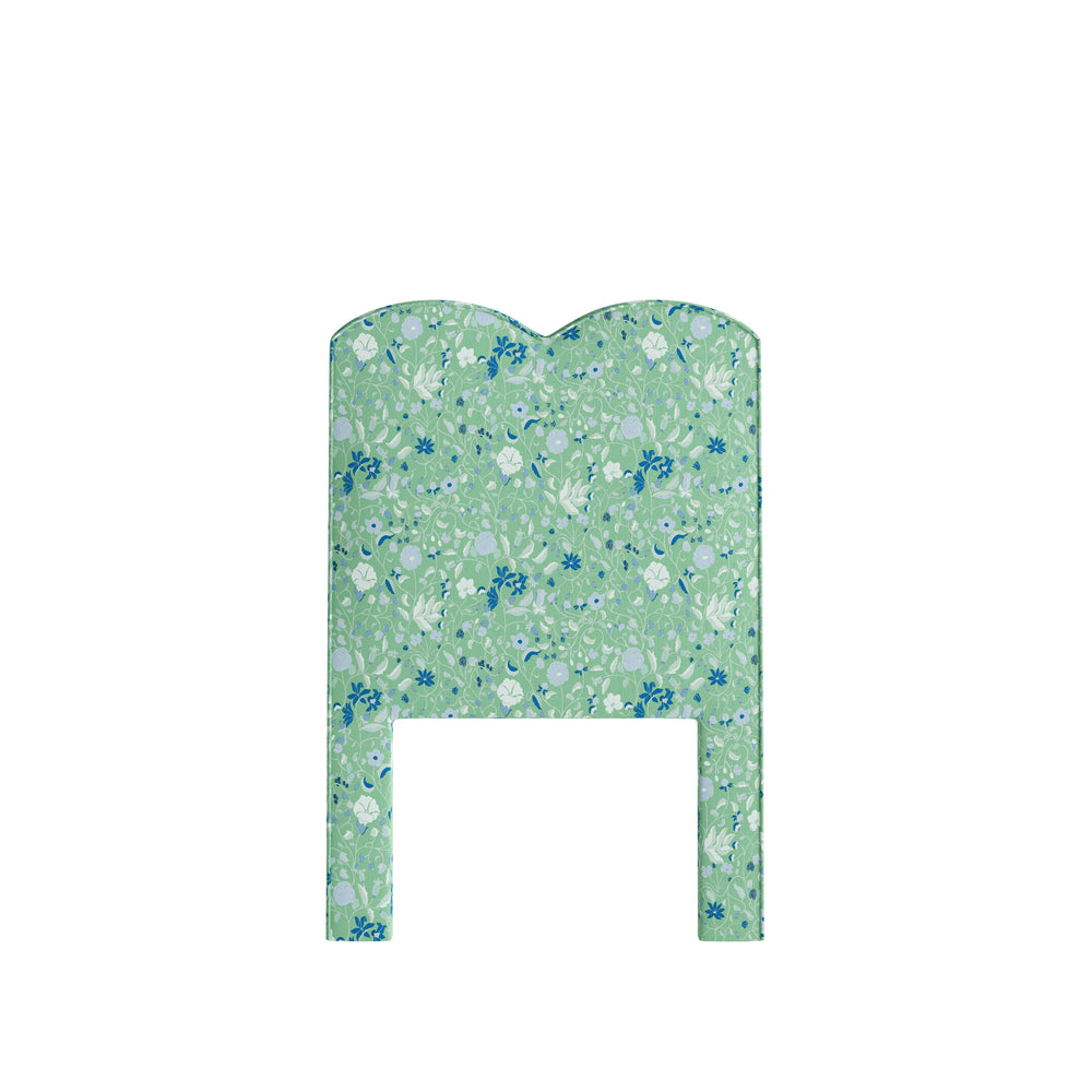 Twin lulie parsley custom on white background