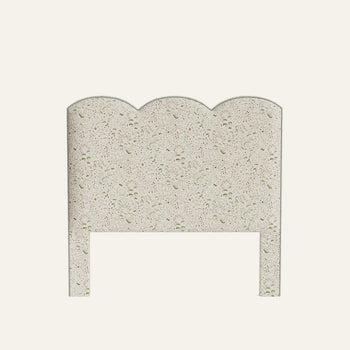 FEATURED: Shown in Queen / Sage Welt