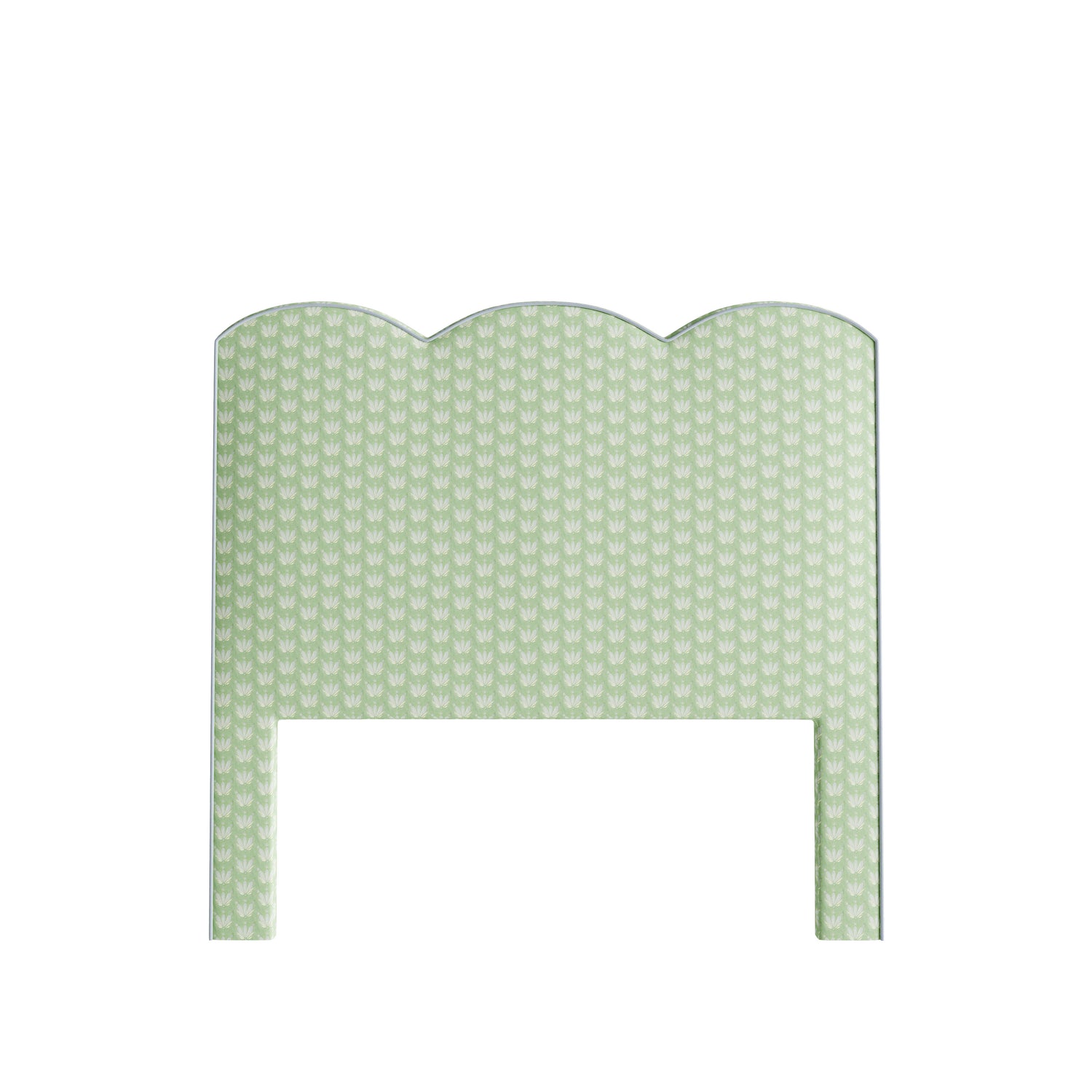 FEATURED: Shown in Queen / Powder Welt