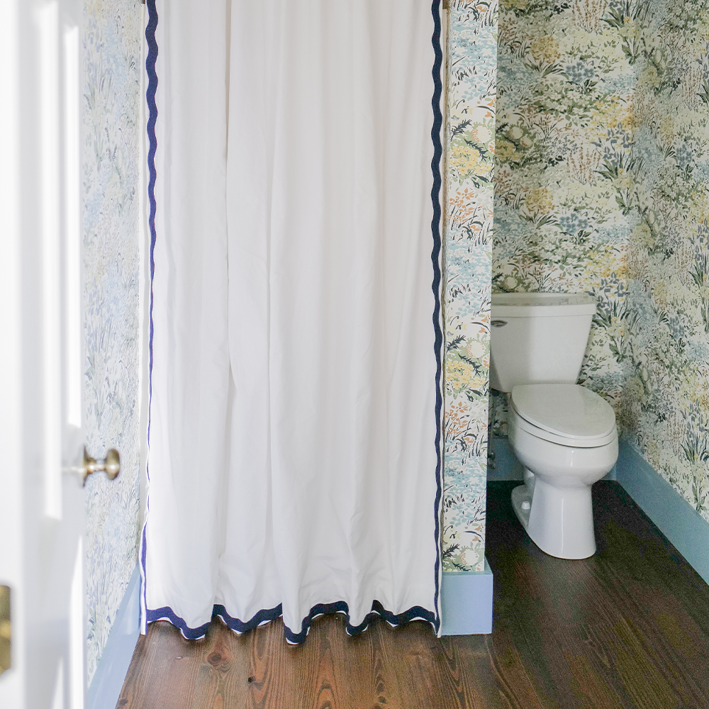 FEATURED: Photo by @meganstokes. Shown with Midnight Rick Rack.