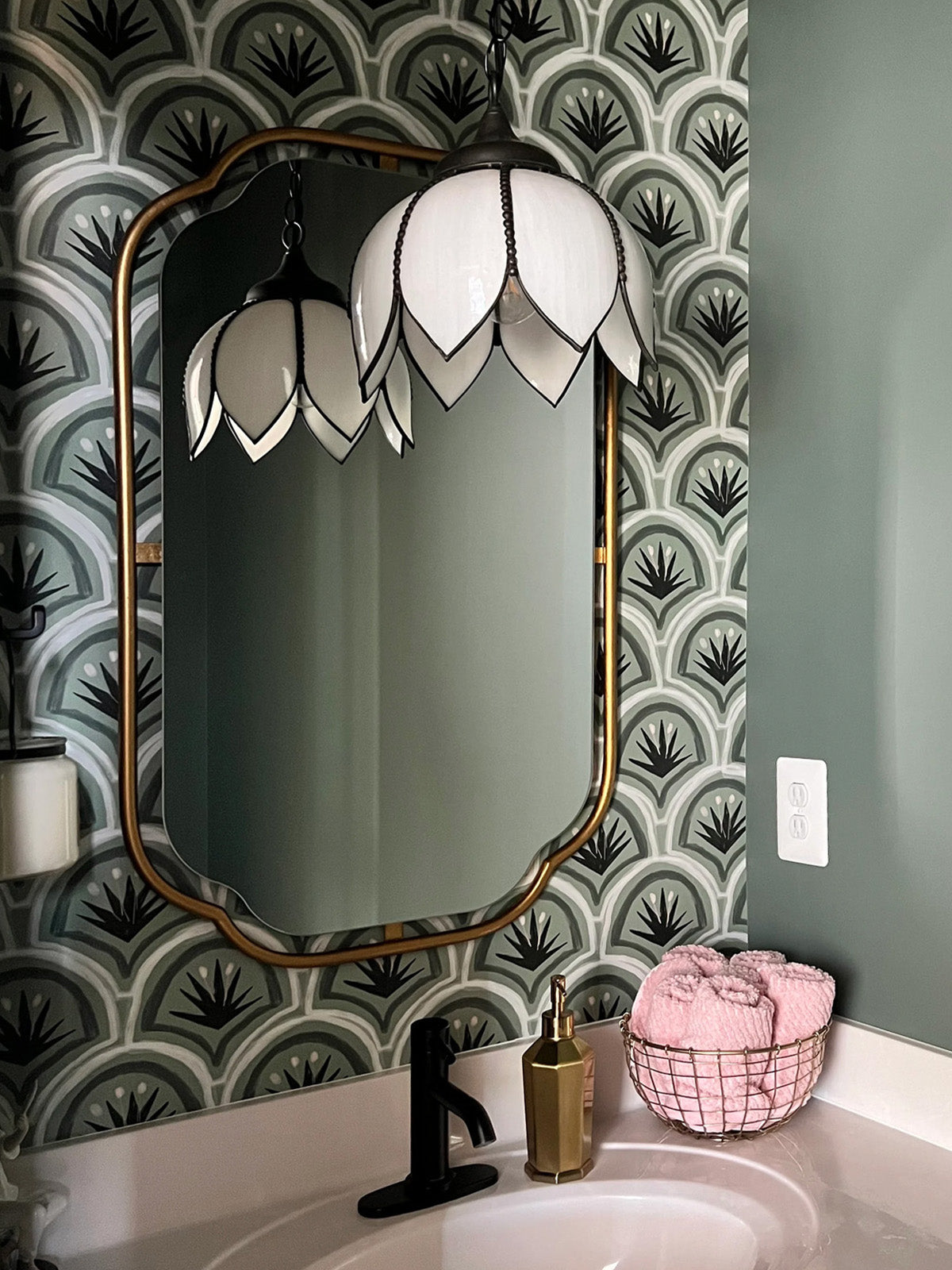 CollectionUGC 3x4 performancewallpaper thatcherforest