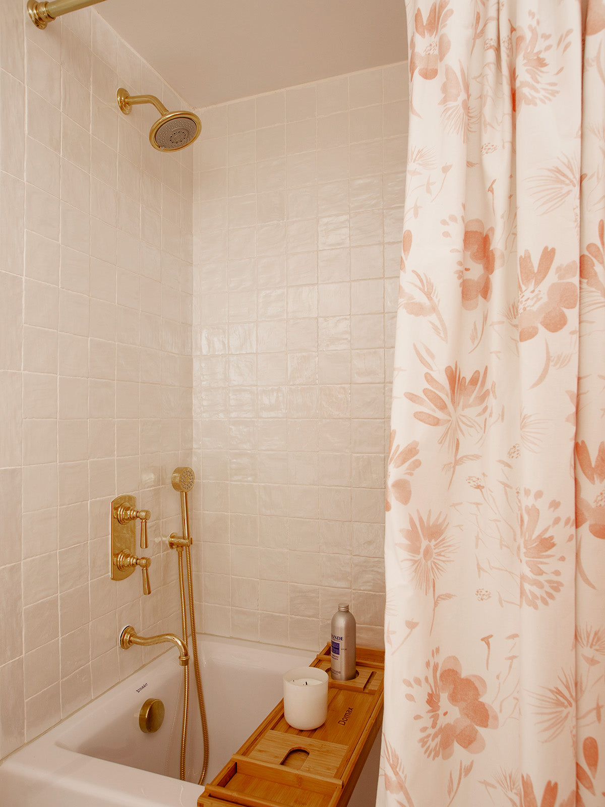 CollectionUGC 3x4 showercurtains blakerose