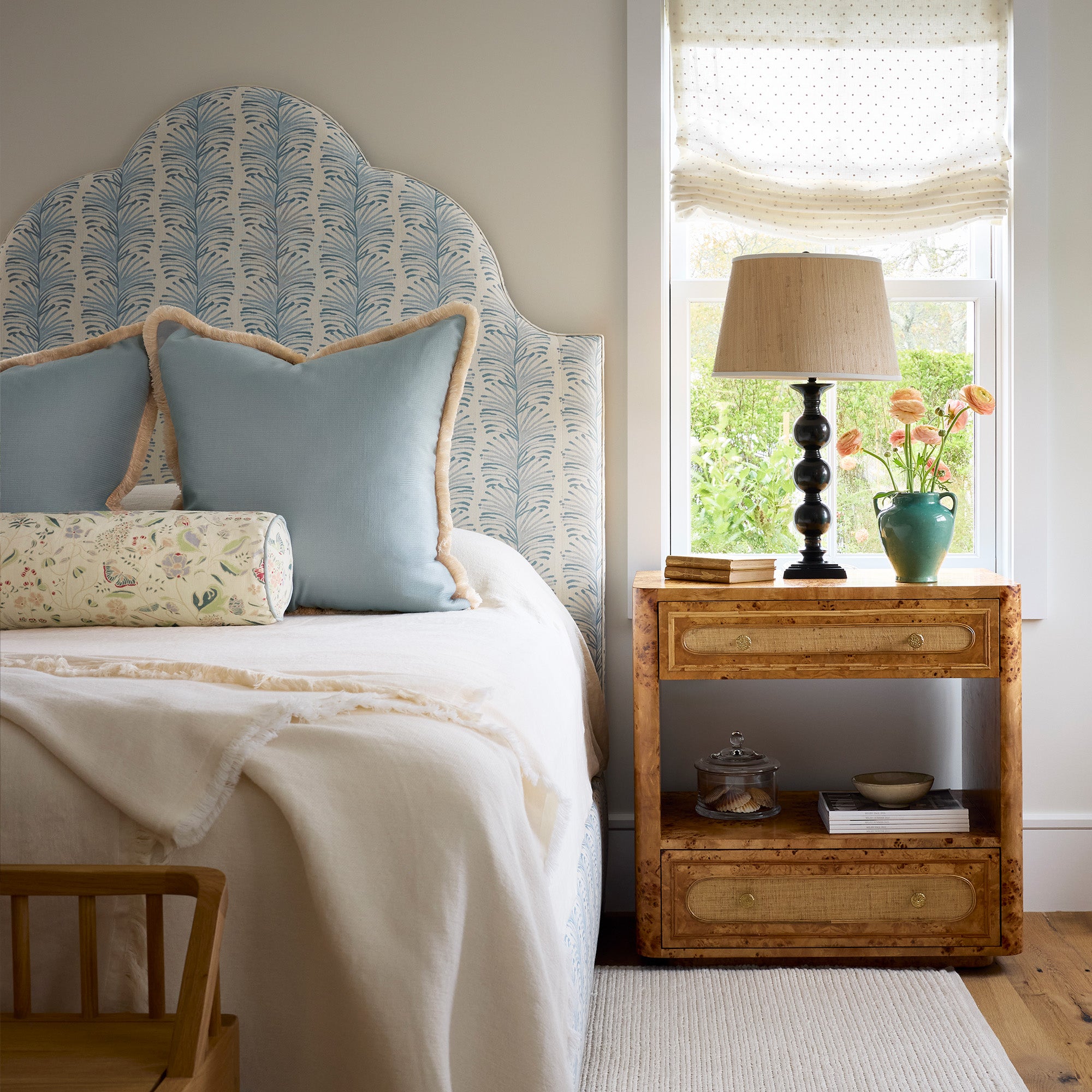 FEATURED: Emma Sky Regina Bed / Sea Pillow / Gemma Pear Pillow
