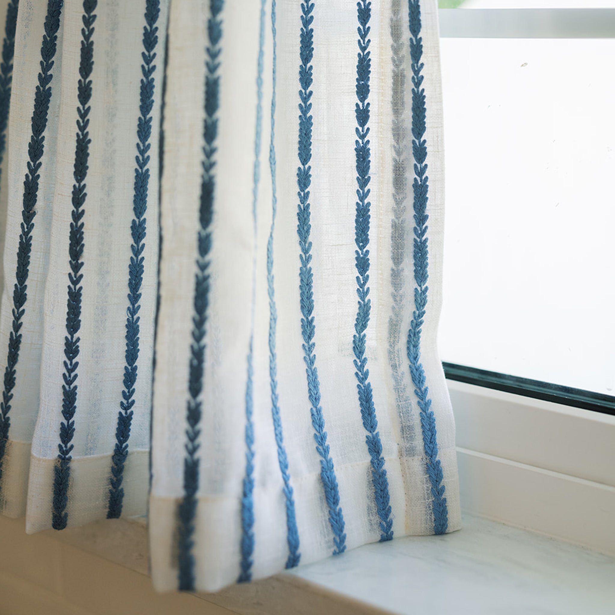 Madeline Cornflower Custom Cafe Curtain - Thumbnail 3