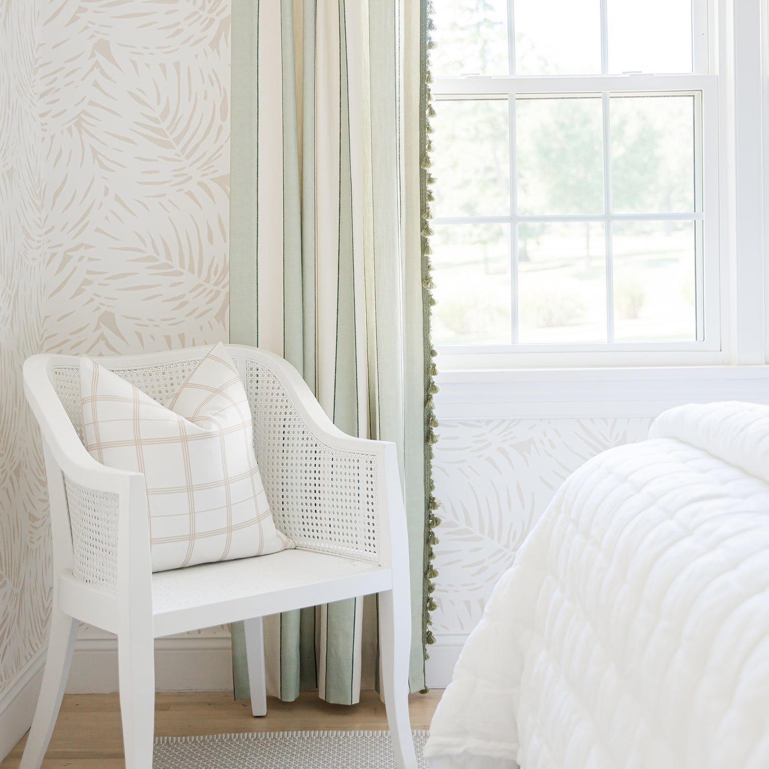 FEATURED: Photo by @mckennableu