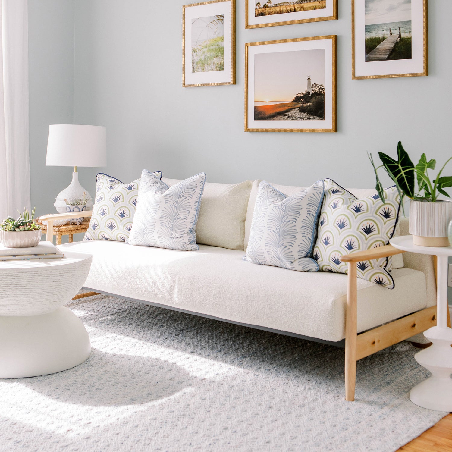 FEATURED: Photo by @mossycointeriors