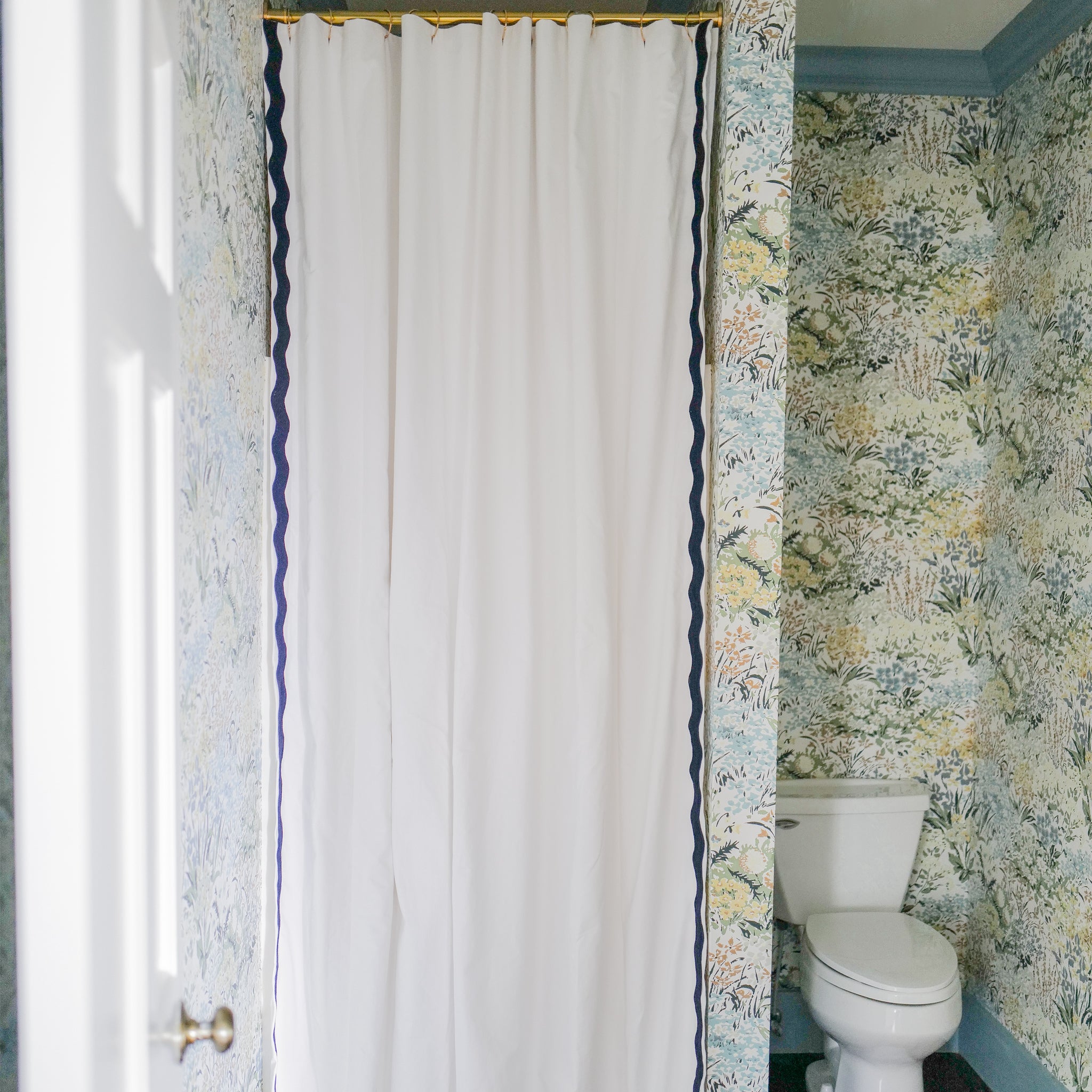 FEATURED: Photo by @meganstokes