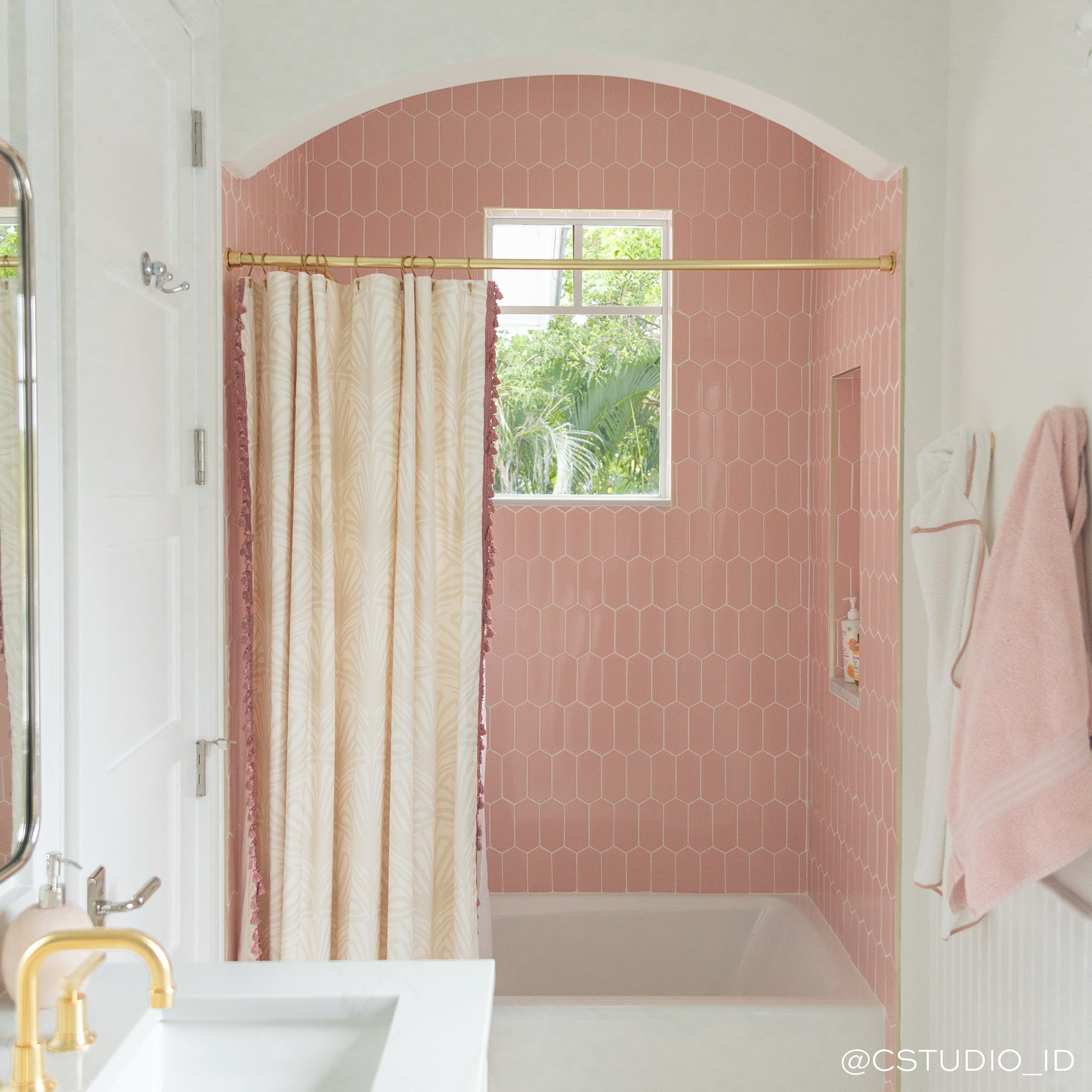 UGC ShowerCurtain PrintedCotton Suzy Sand cstudioid