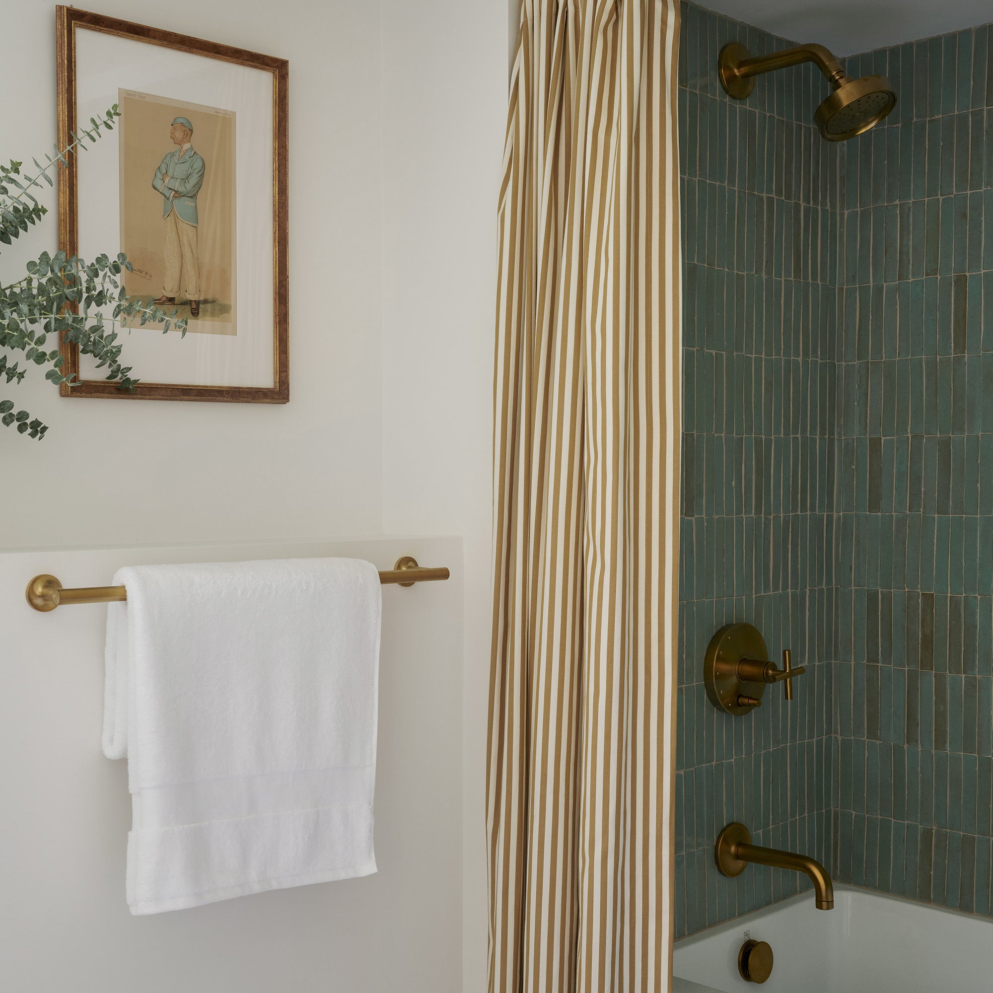 FEATURED: Photo by @rose_hill_designs & @tamara_flanagan_photo