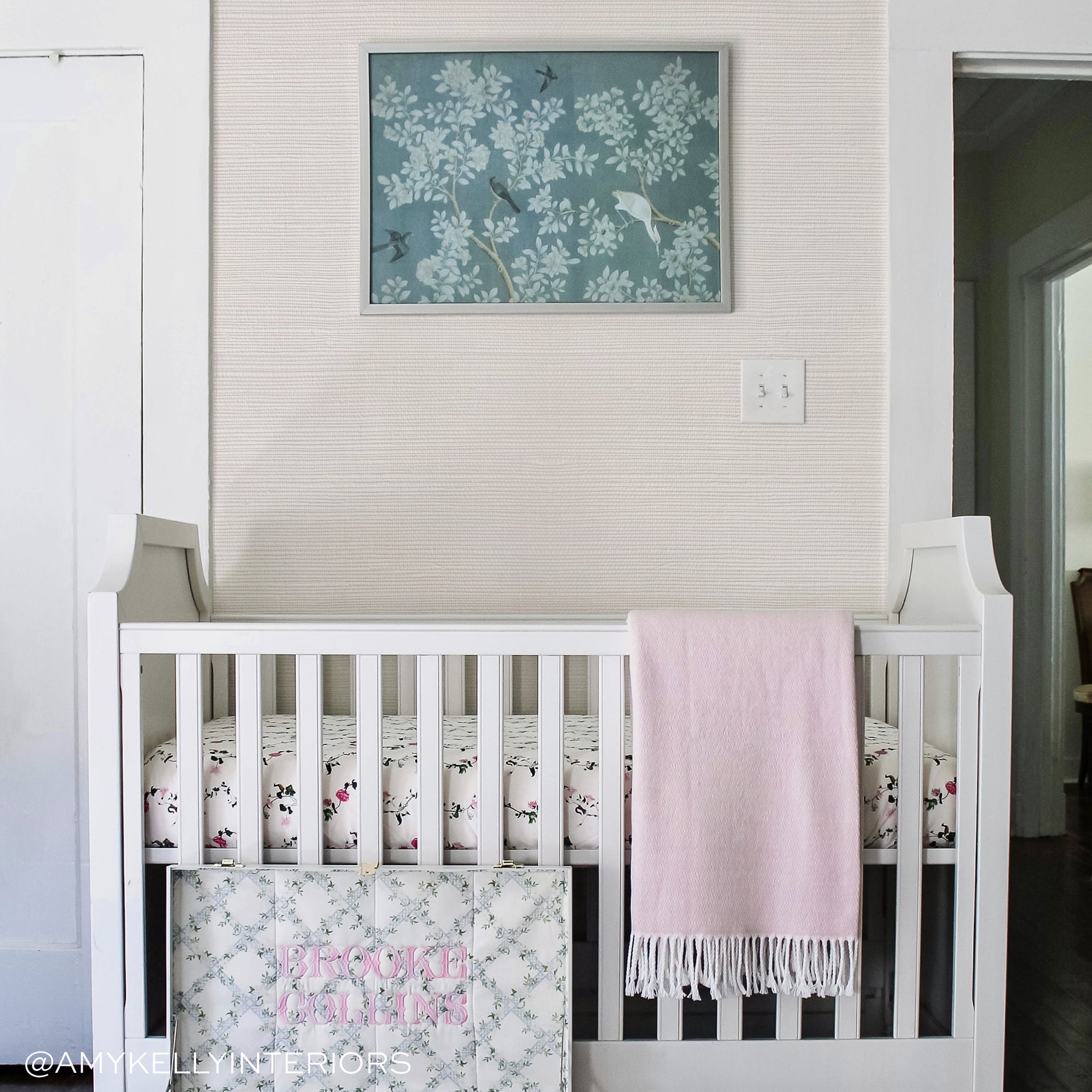 UGC Wallpaper Grasscloth Blush amykellyinteriors