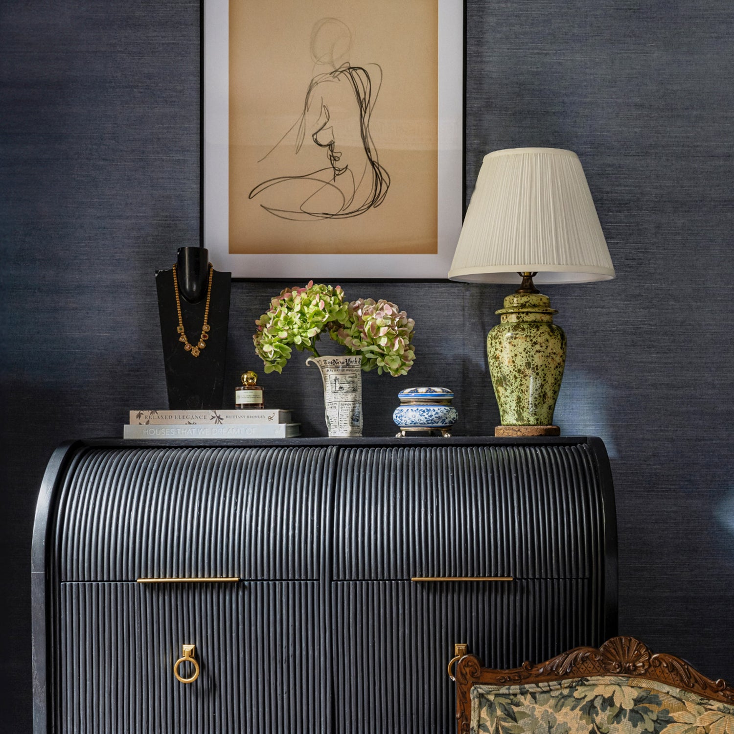 FEATURED: Photo by @sarahlyon & @torisikkemaphotography