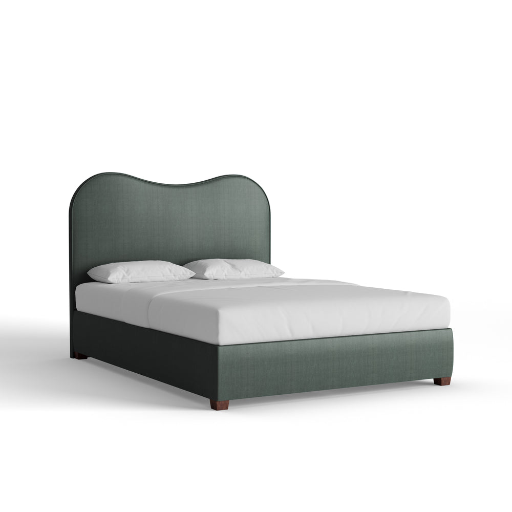 FEATURED: Queen / Legs / Tobacco / Self Welt