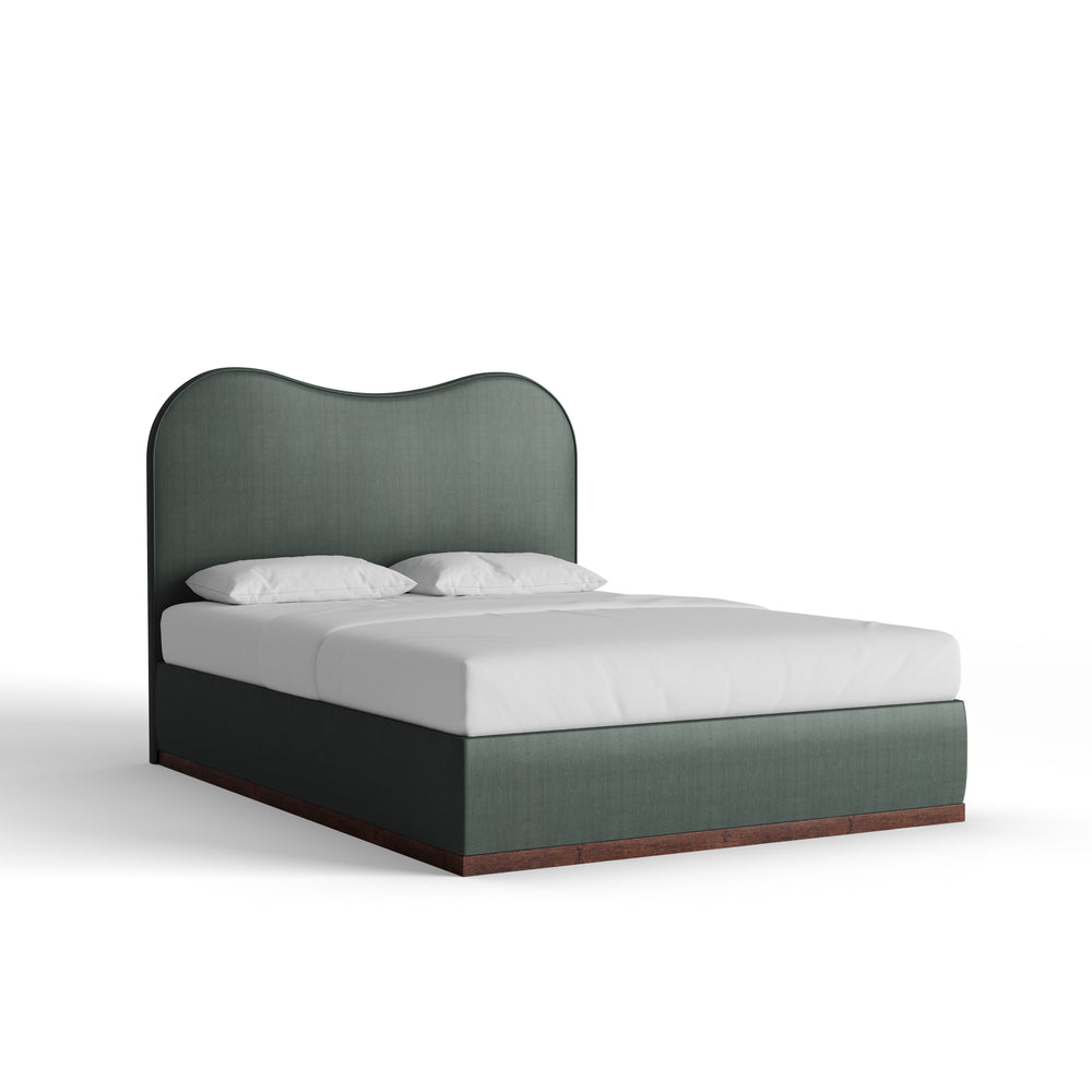 FEATURED: Queen / Wood Base / Tobacco / Self Welt