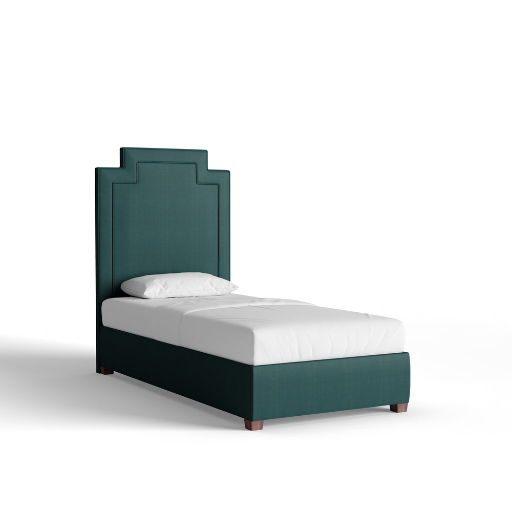 King size bed measurement diagram with dimensions and notes.