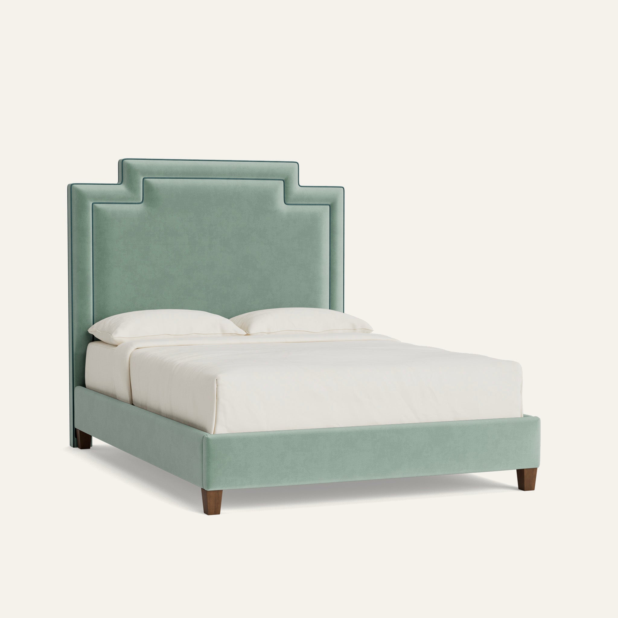 FEATURED: Shown in Queen / 11" Rails / Smoke / Snow Welt