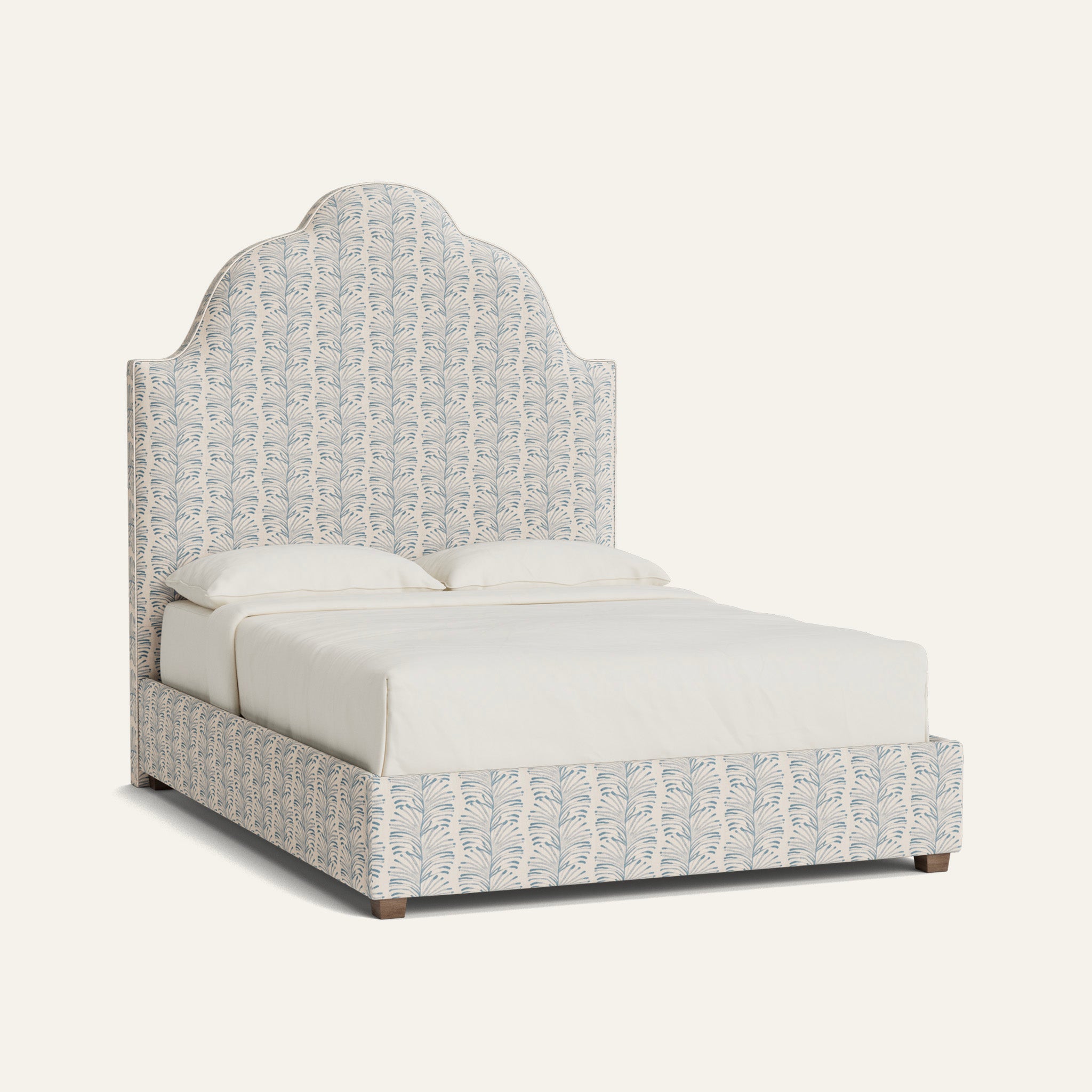 FEATURED: Shown in Queen / 9" Rails / Smoke / Sky Welt