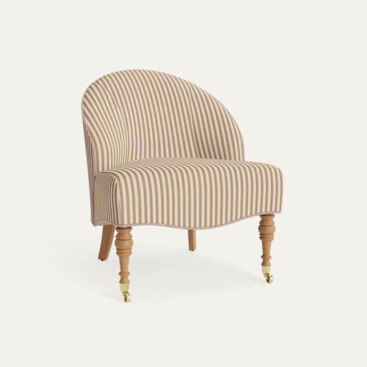FEATURED: Shown with Oak / Dahlia Welt