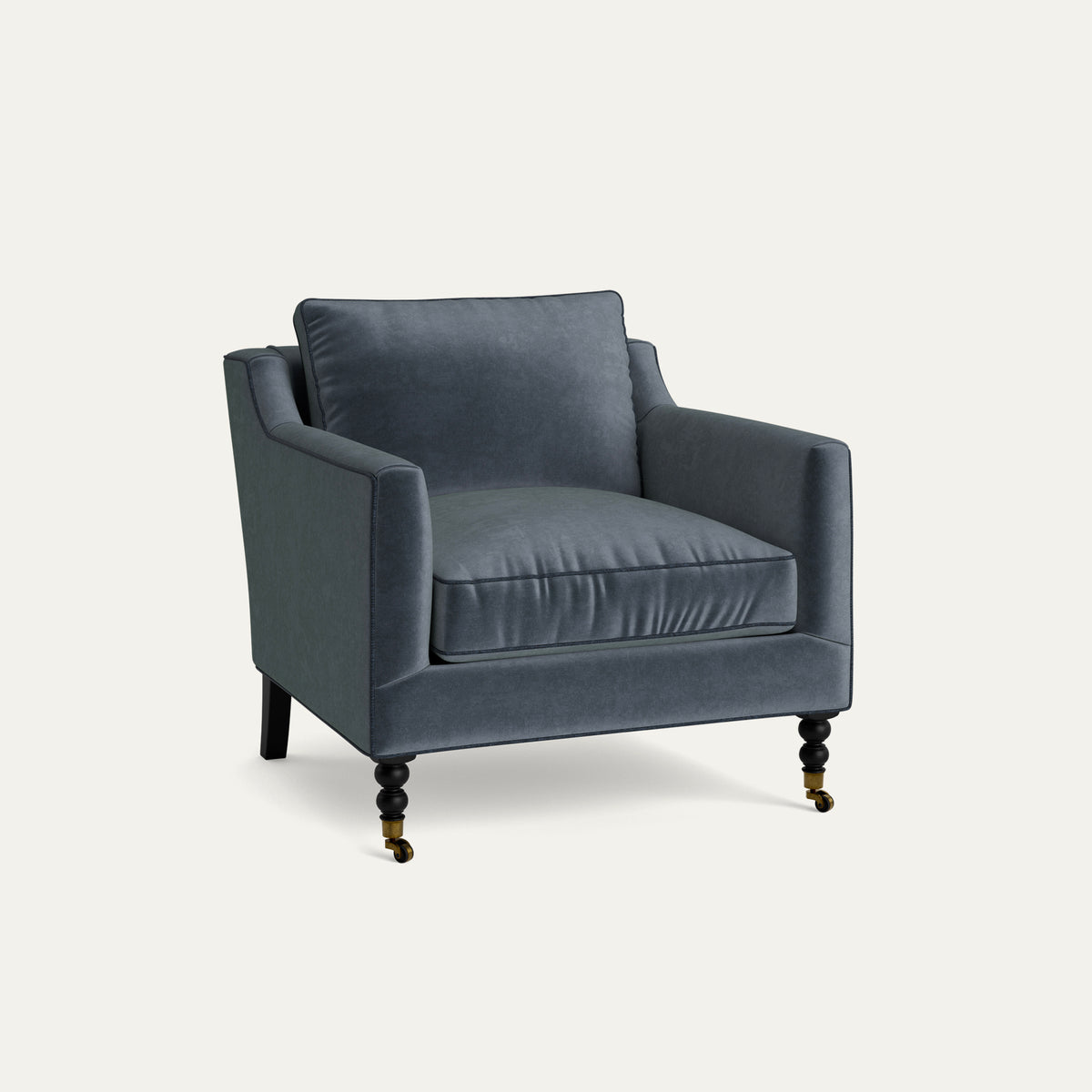 FEATURED: Shown with Ebony / Midnight Welt