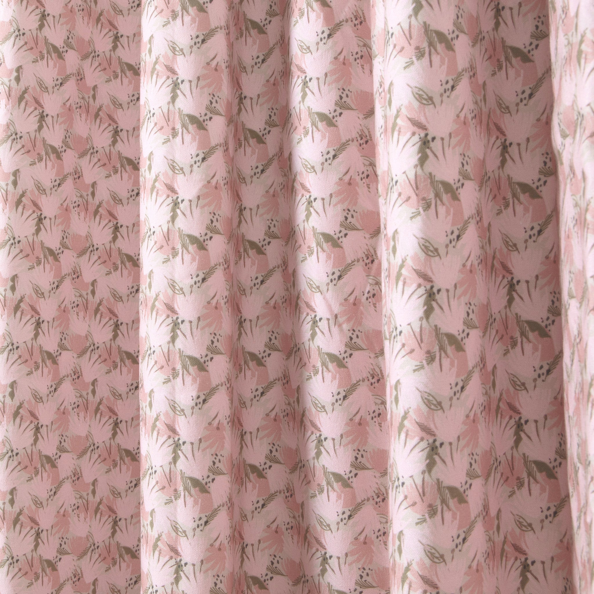 Pink Floral Printed Curtain Close-Up 