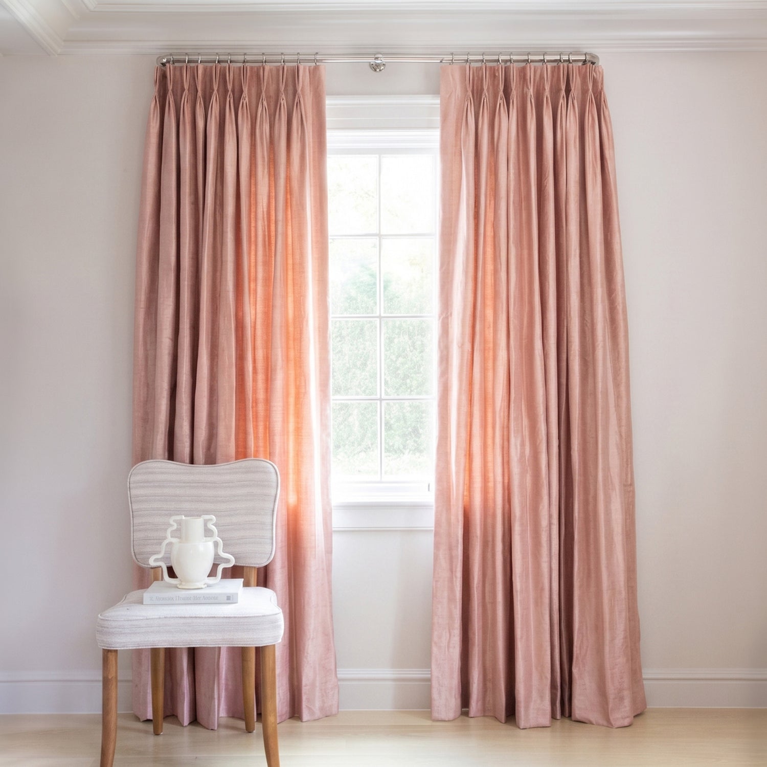 FEATURED: Shown in Tailored Pleat / Blackout