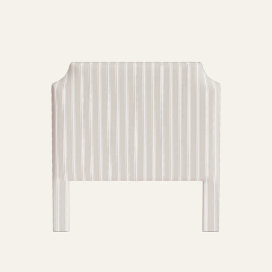 FEATURED: Shown in Queen / Self Welt
