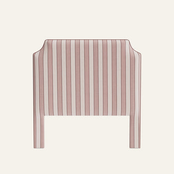 FEATURED: Shown in Queen / Cinnamon Velvet Welt