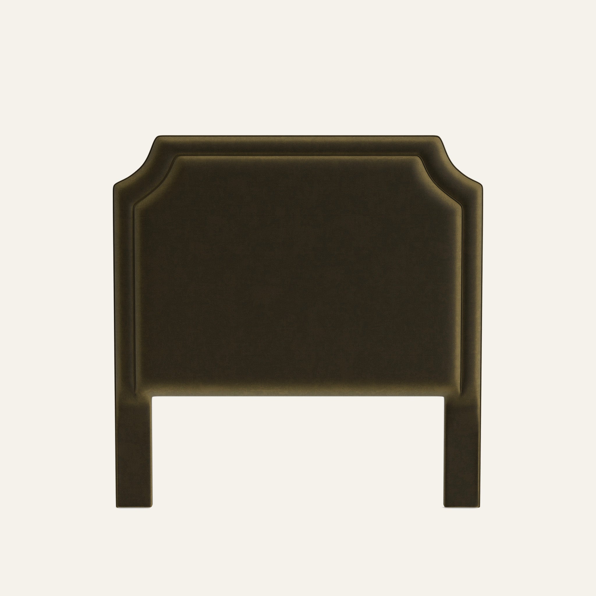 FEATURED: Shown in Queen / 4" Channel / Self Welt