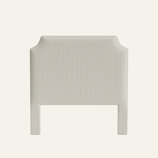 FEATURED: Shown in Queen / Self Welt