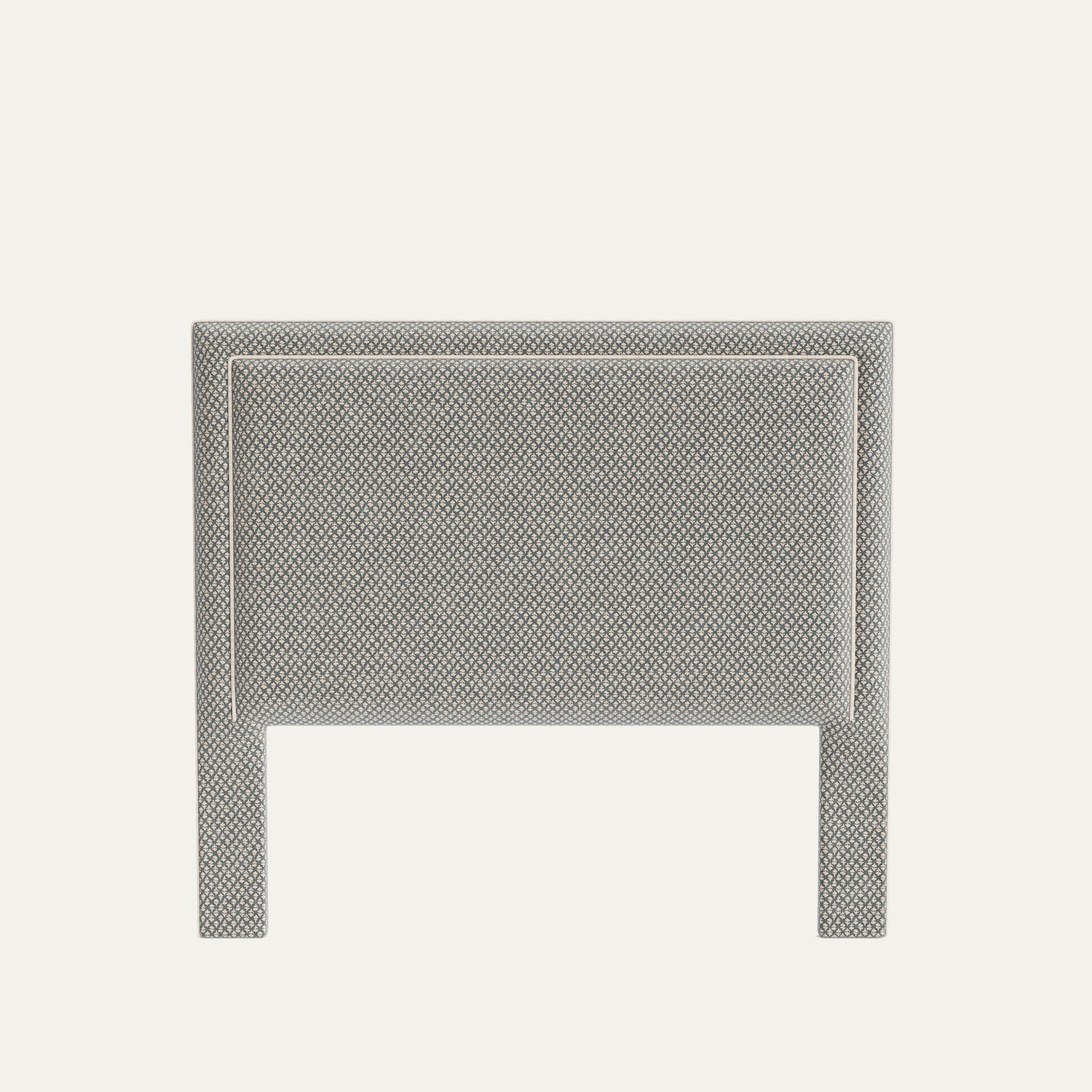 FEATURED: Shown in Queen / 4" Channel / Sand Welt