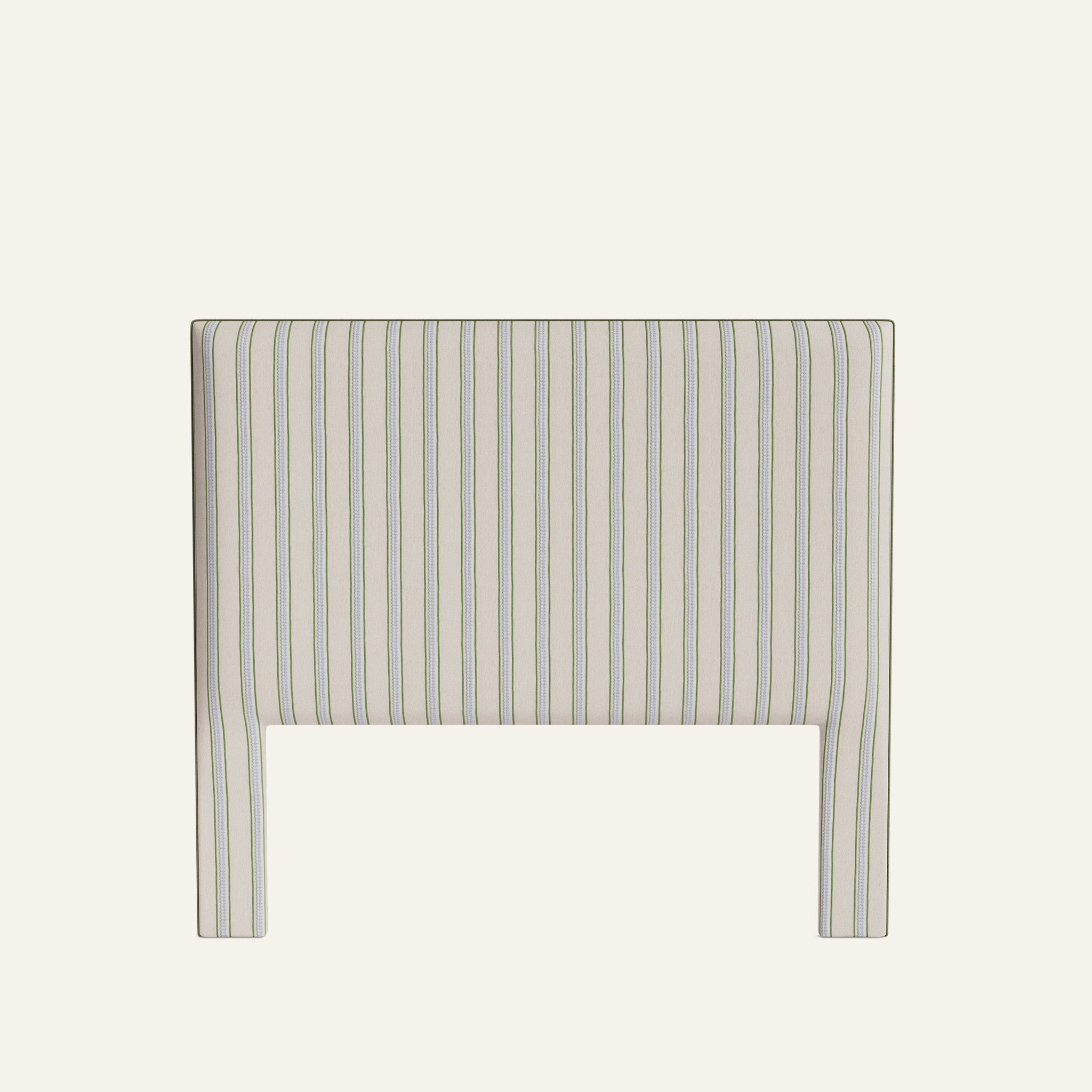 FEATURED: Shown in Queen / Moss Welt